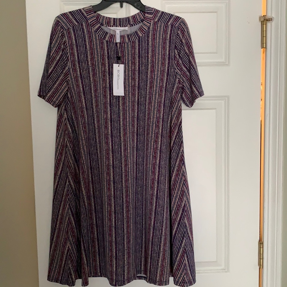 Short sleeve dress